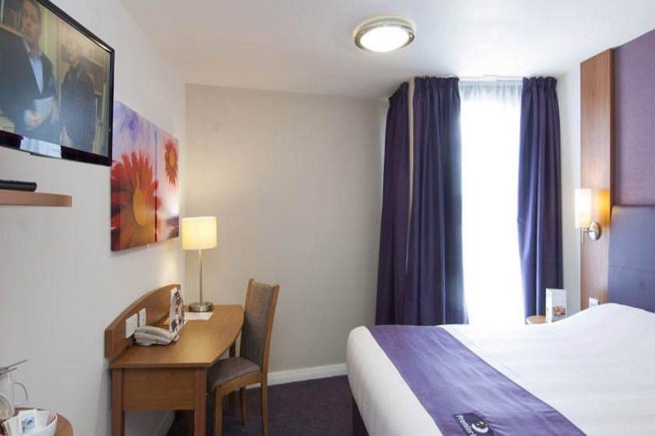 Premier Inn Rugeley Luaran gambar
